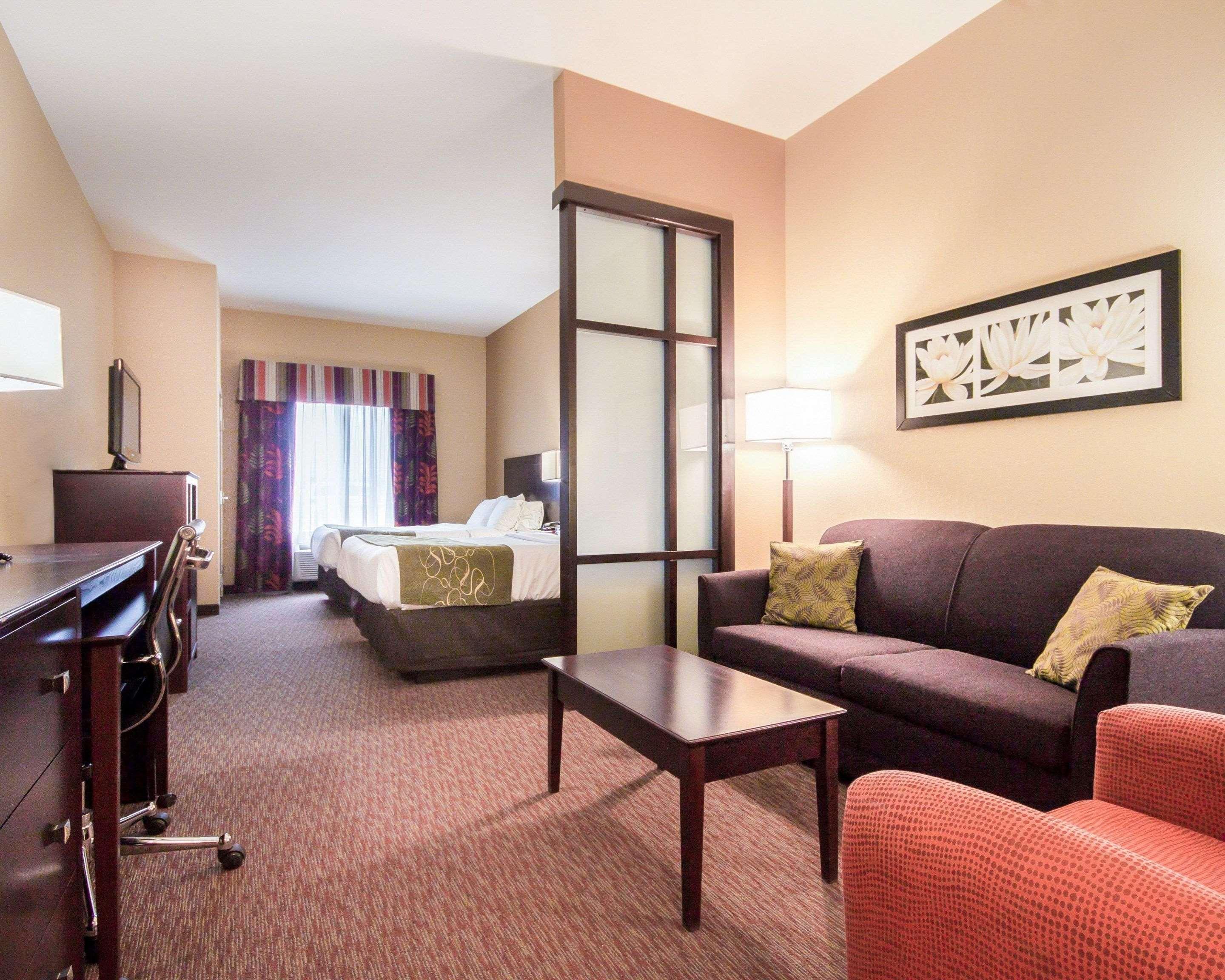 Comfort Suites Pecos Exterior photo