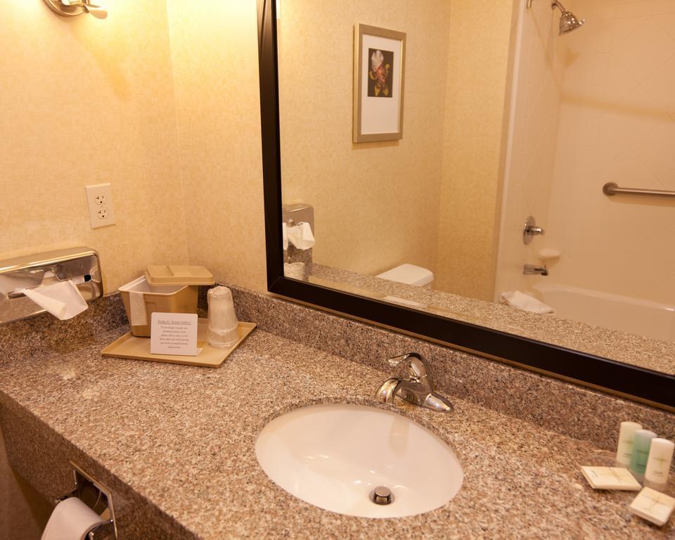 Comfort Suites Pecos Exterior photo