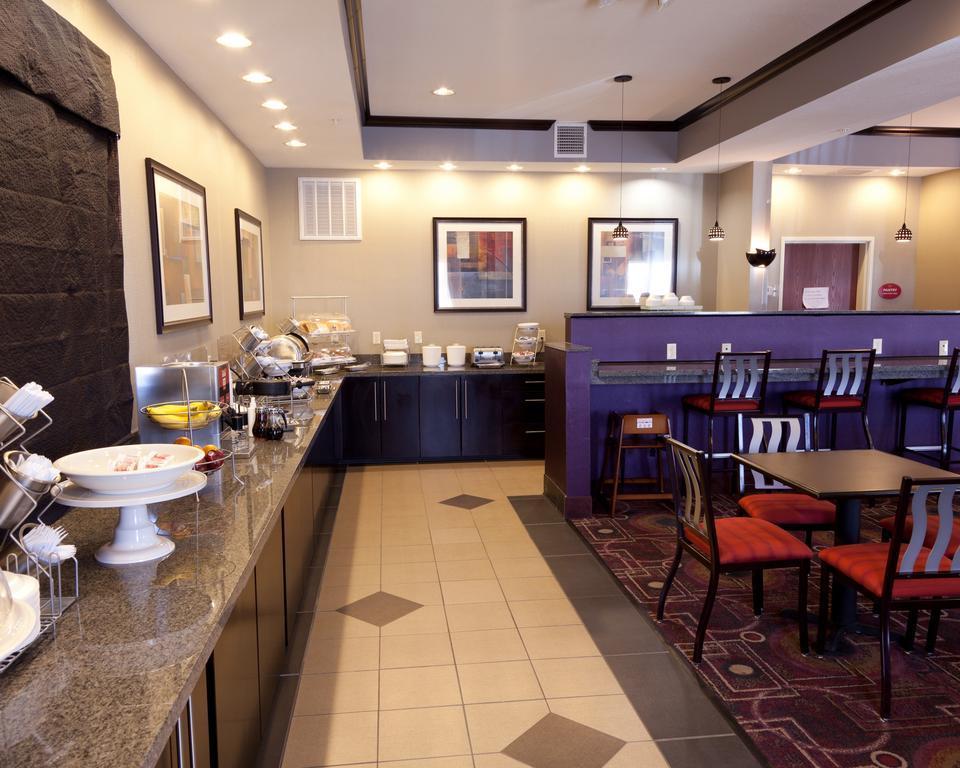 Comfort Suites Pecos Exterior photo